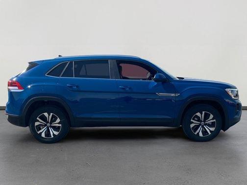 2025 Volkswagen Atlas Cross Sport 2.0T SE