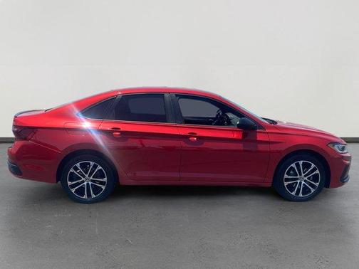 2025 Volkswagen Jetta 1.5T Sport