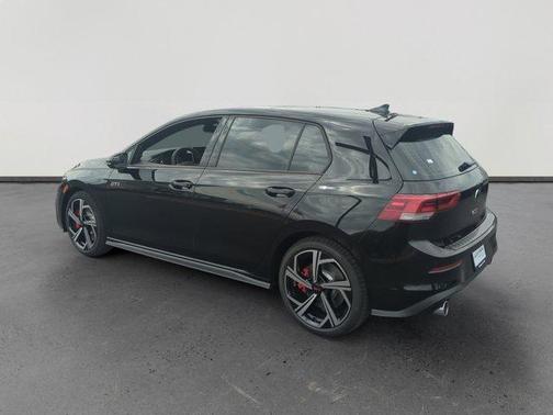 2025 Volkswagen Golf GTI 2.0T SE