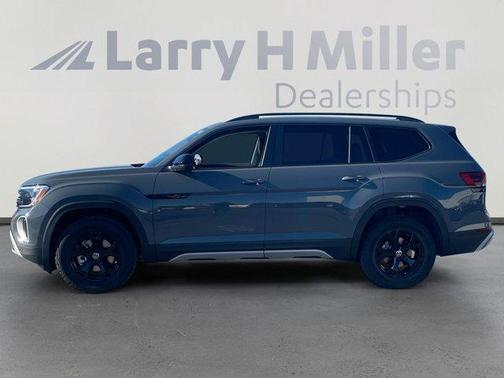 2025 Volkswagen Atlas 2.0T Peak Edition