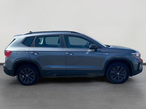 2022 Volkswagen Taos 1.5T S