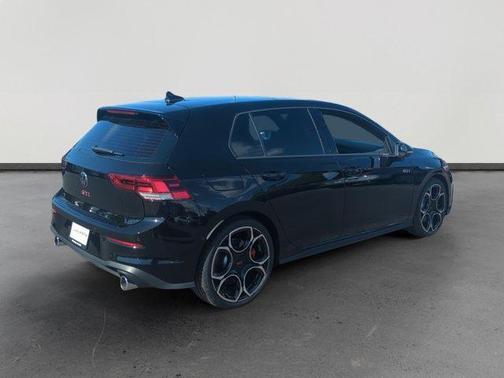 2025 Volkswagen Golf GTI 2.0T Autobahn