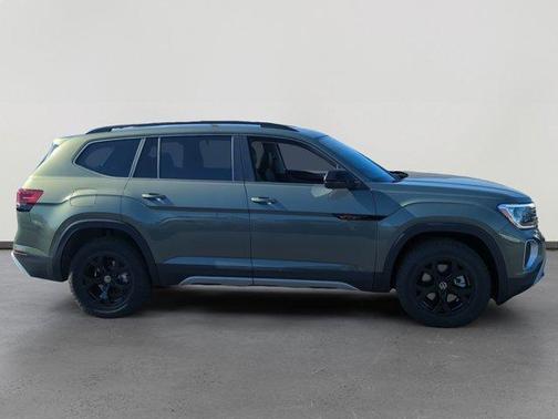 2026 Volkswagen Atlas PEAK EDITION