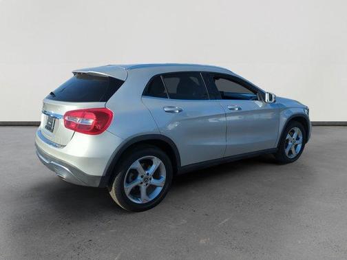 2018 Mercedes-Benz GLA 250 Base