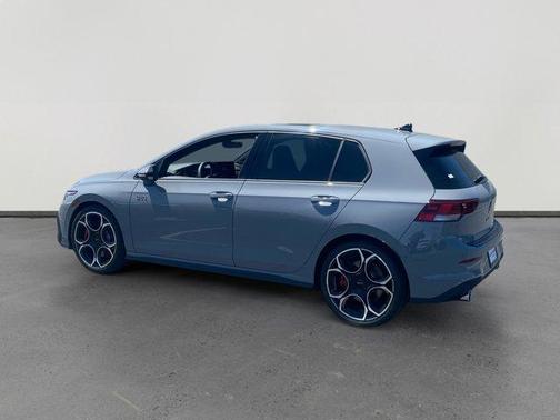 2025 Volkswagen Golf GTI 2.0T Autobahn