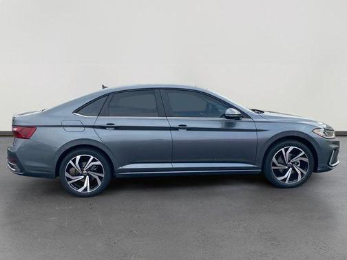 2025 Volkswagen Jetta 1.5T SEL
