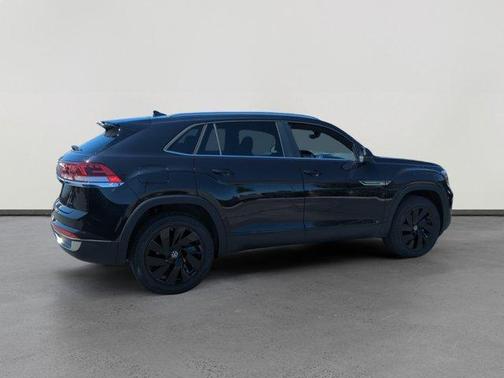 2026 Volkswagen Atlas Cross Sport 2.0T SE