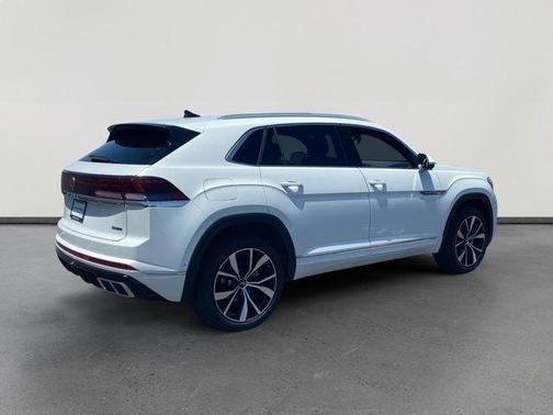 2025 Volkswagen Atlas Cross Sport 2.0T SEL Premium R-Line