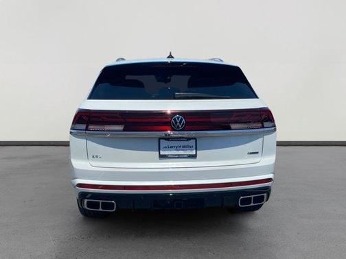 2025 Volkswagen Atlas Cross Sport 2.0T SEL Premium R-Line