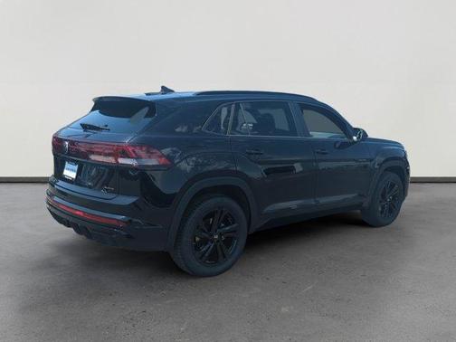 2025 Volkswagen Atlas Cross Sport 2.0T SEL R-Line Black