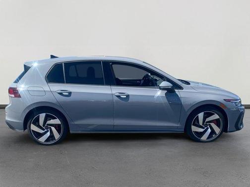 2025 Volkswagen Golf GTI 2.0T S