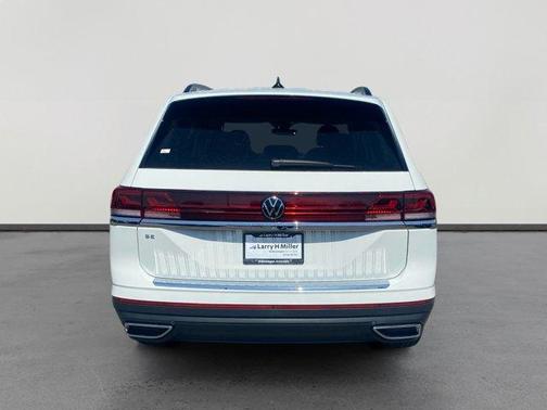 2025 Volkswagen Atlas 2.0T SE