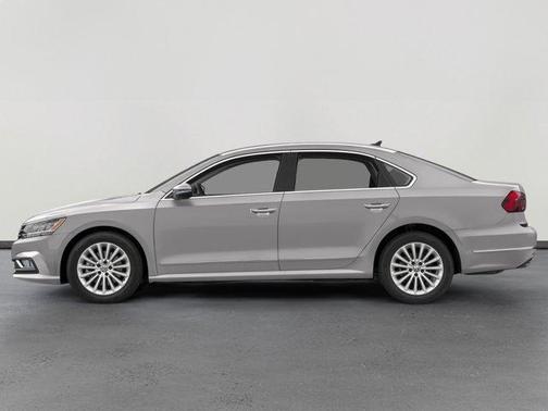2017 Volkswagen Passat 1.8T SE w/Technology