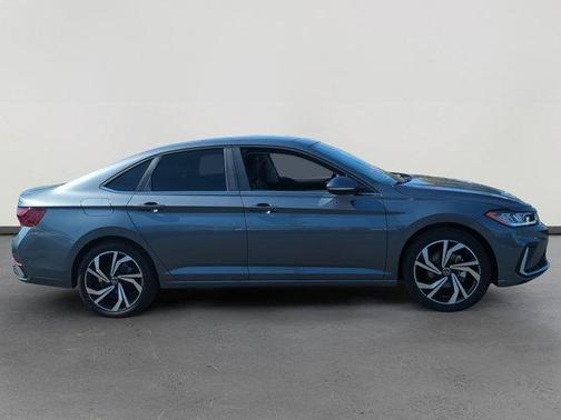 2025 Volkswagen Jetta 1.5T SEL