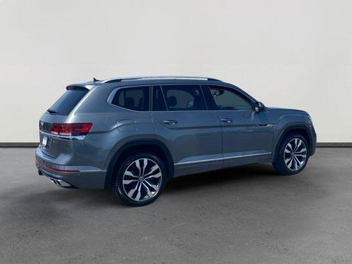 2022 Volkswagen Atlas 3.6L SEL Premium R-Line