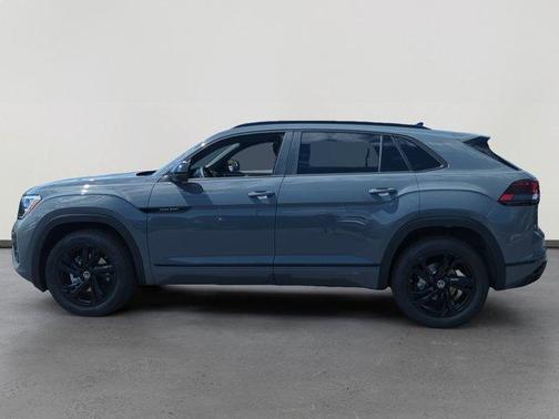 2026 Volkswagen Atlas Cross Sport 2.0T SEL R-Line Black