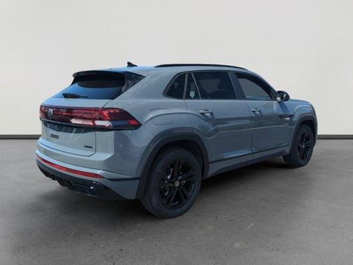2026 Volkswagen Atlas Cross Sport 2.0T SEL R-Line Black