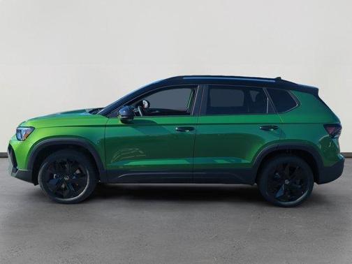 2026 Volkswagen Taos 1.5T SE Black