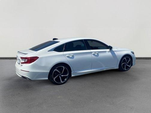 2022 Honda Accord Sport SE