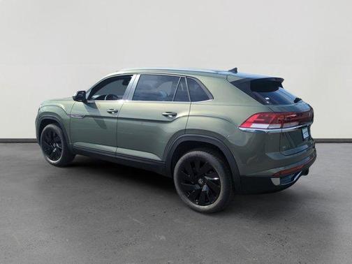 2026 Volkswagen Atlas Cross Sport 2.0T SE