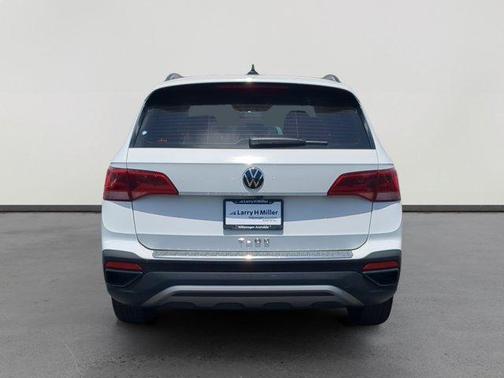 2022 Volkswagen Taos 1.5T S