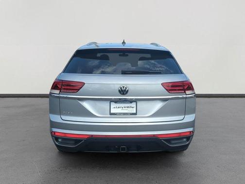 2022 Volkswagen Atlas Cross Sport 3.6L V6 SE w/Technology