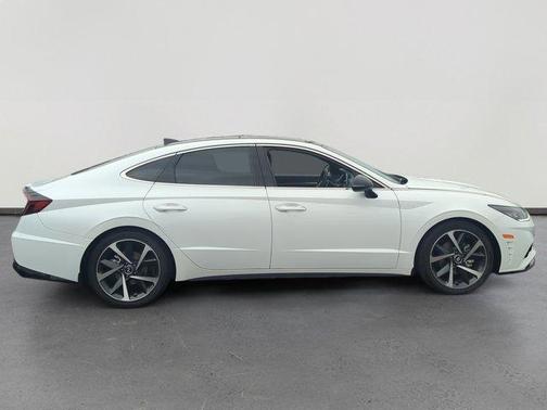 2021 Hyundai SONATA SEL Plus