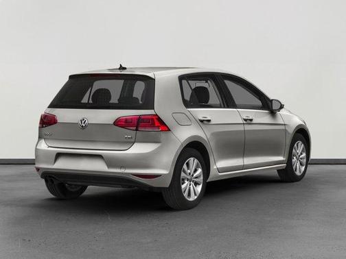 2017 Volkswagen Golf TSI Wolfsburg Edition 4-Door