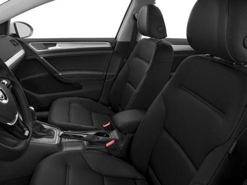 2017 Volkswagen Golf TSI Wolfsburg Edition 4-Door