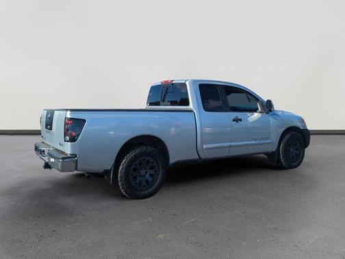 2010 Nissan Titan SE