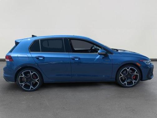 2025 Volkswagen Golf GTI 2.0T Autobahn