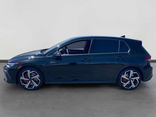 2025 Volkswagen Golf GTI 2.0T SE