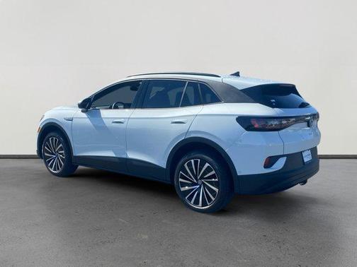 2025 Volkswagen ID.4 Pro