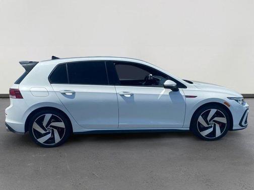 2024 Volkswagen Golf GTI 2.0T S
