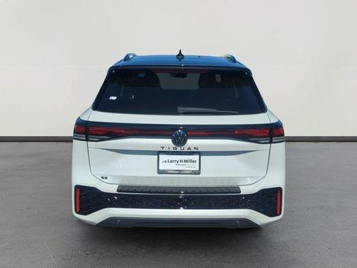 2026 Volkswagen Tiguan 2.0T SE