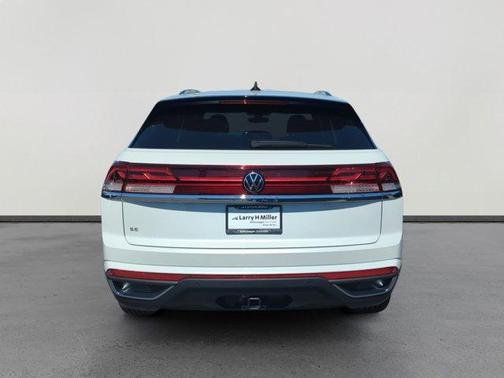 2026 Volkswagen Atlas Cross Sport 2.0T SE