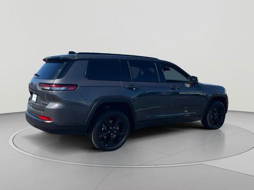 Metallic 2024 Jeep Grand Cherokee L Limited