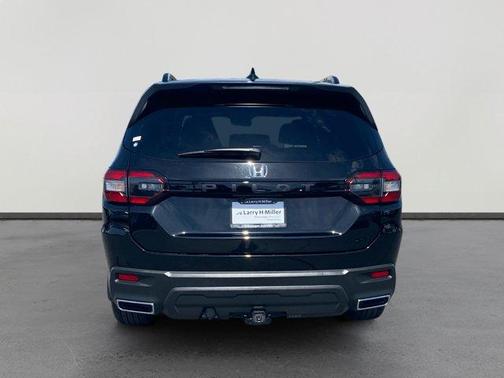 2024 Honda Pilot Sport