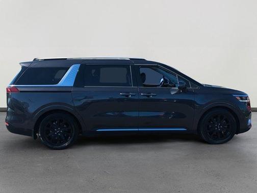 2022 Kia Carnival SX Prestige