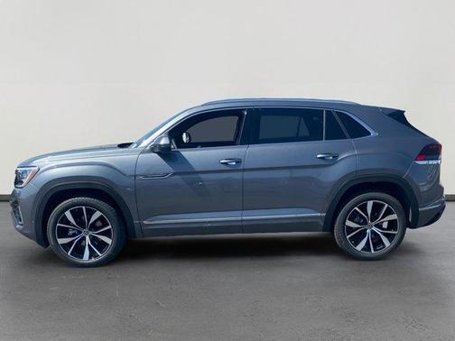 2025 Volkswagen Atlas Cross Sport 2.0T SEL Premium R-Line