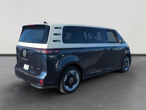 2025 Volkswagen ID. Buzz Pro S Plus