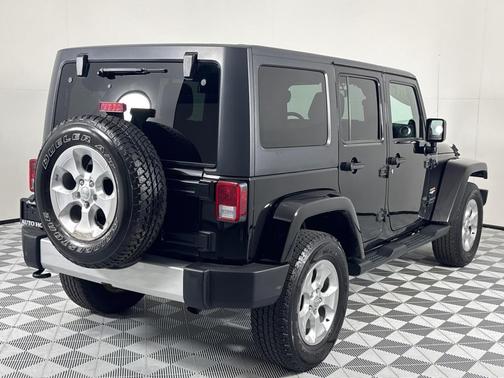 2014 Jeep Wrangler Unlimited Sahara