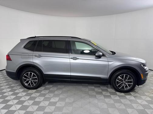 2019 Volkswagen Tiguan 2.0T SE