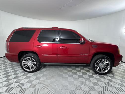 2012 Cadillac Escalade Premium