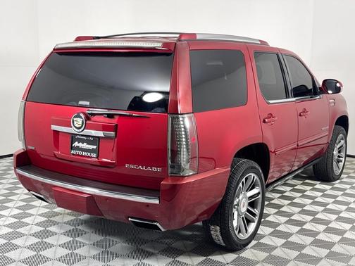 2012 Cadillac Escalade Premium