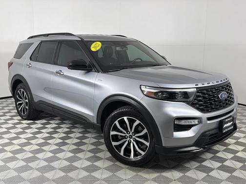 2022 Ford Explorer ST-Line