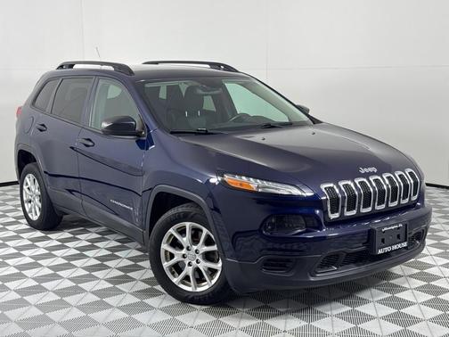 2016 Jeep Cherokee Sport