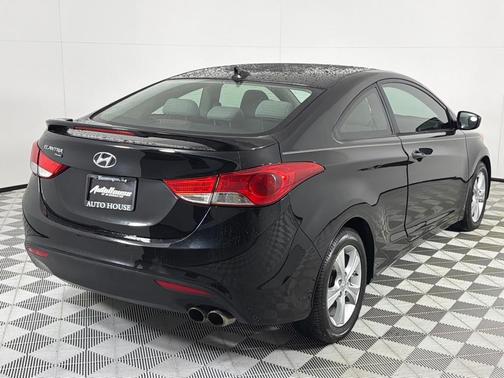 2013 Hyundai ELANTRA GS