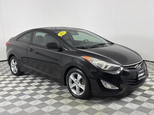 2013 Hyundai ELANTRA GS