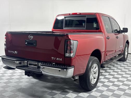 2014 Nissan Titan SV